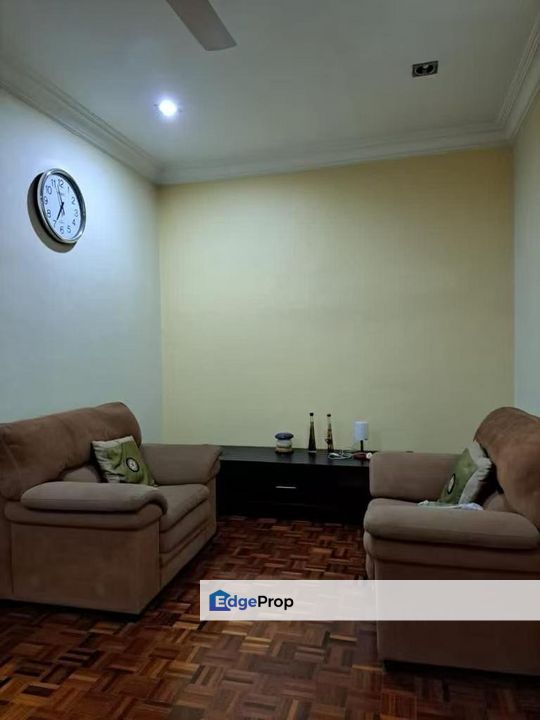 Beautiful Home Value Buy Property Renovated Extended Gated Guarded Freehold, Selangor, Shah Alam