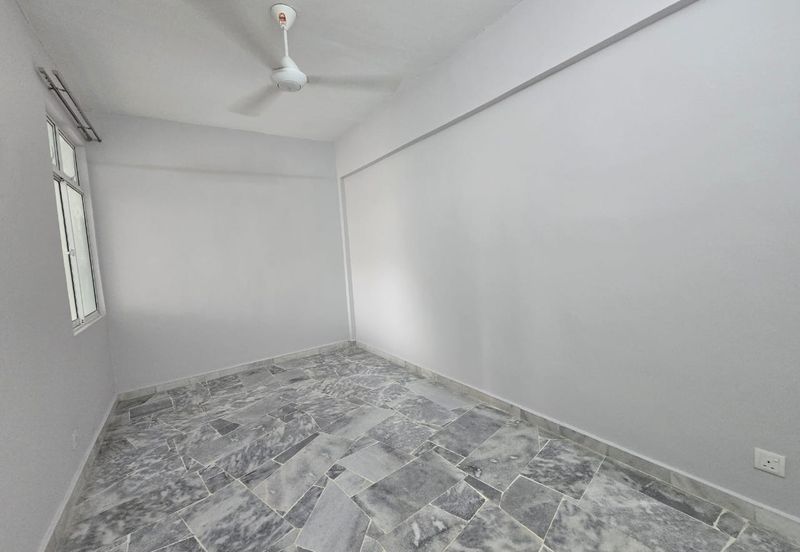 Subang Perdana Goodyear Court 8