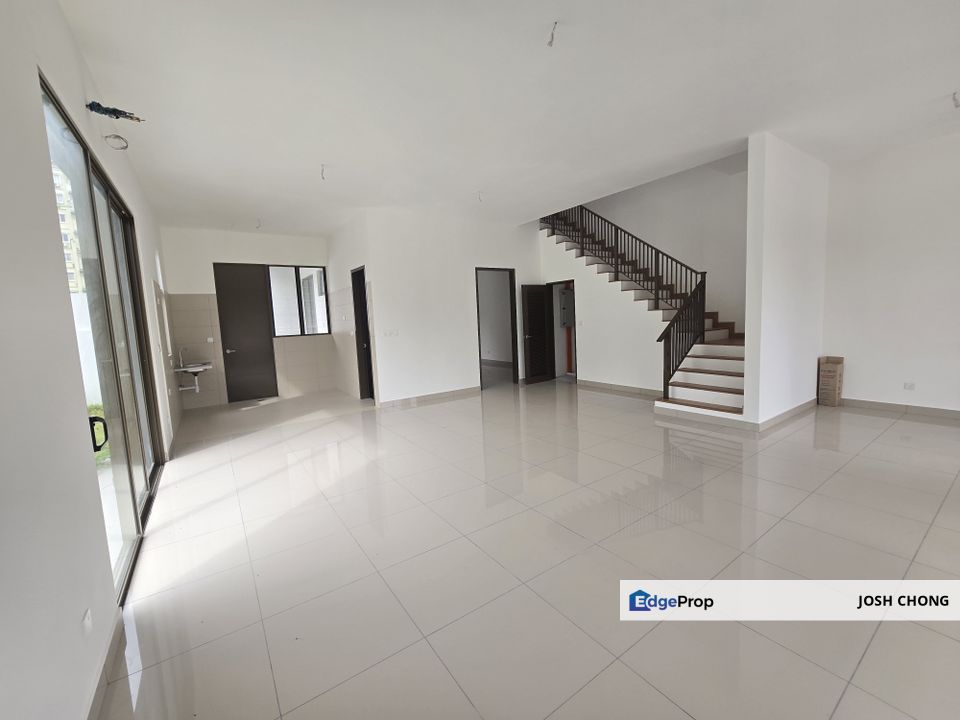 Brand New Semi-D Endlot Gated Guard Walking To Taylor International School Facing Open Area, Selangor, Puchong