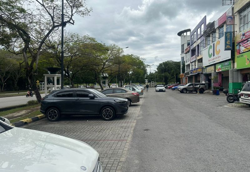 Prima Biz Hub, Taman Tasik Prima