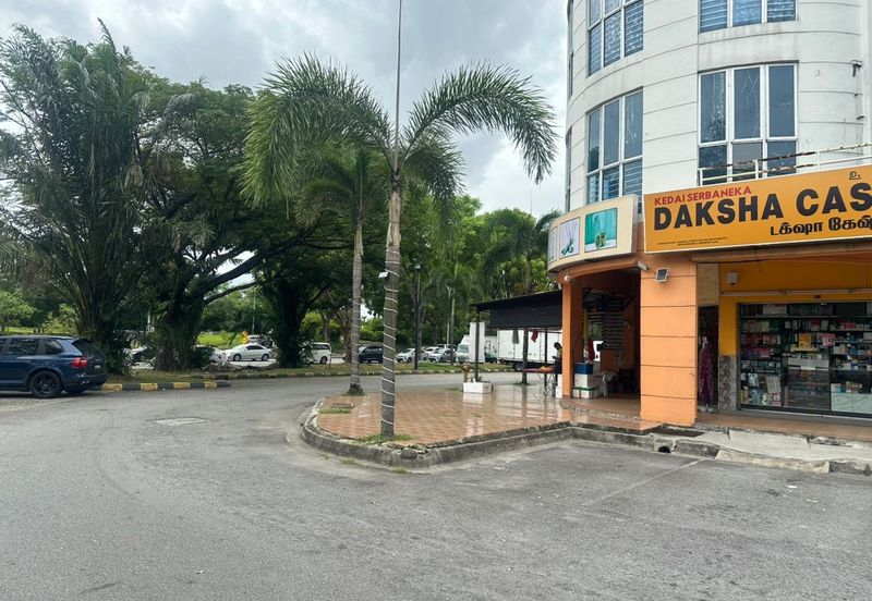 Prima Biz Hub, Taman Tasik Prima