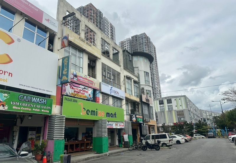 Prima Biz Hub, Taman Tasik Prima