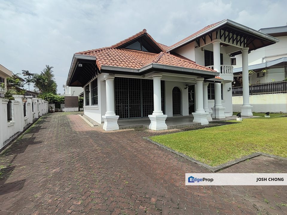 Beautiful Bungalow Value Buy Serene & Breezy Environment Gated Guarded, Kuala Lumpur, Bangsar