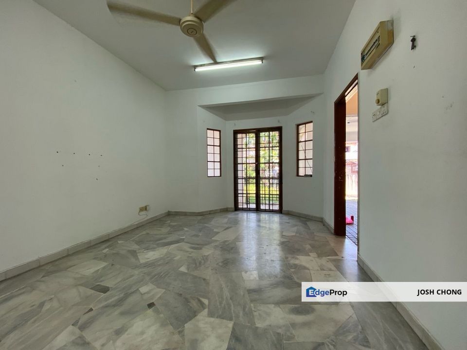 Value Buy Property At USJ 11 Well Kept Home Extended Facing North Near Garden and Amenities, Selangor, Subang Jaya