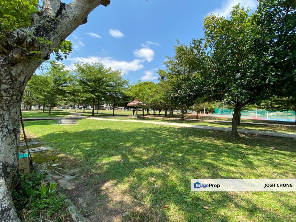 Value Buy Property At USJ 11 Well Kept Home Extended Facing North Near Garden and Amenities, Selangor, Subang Jaya