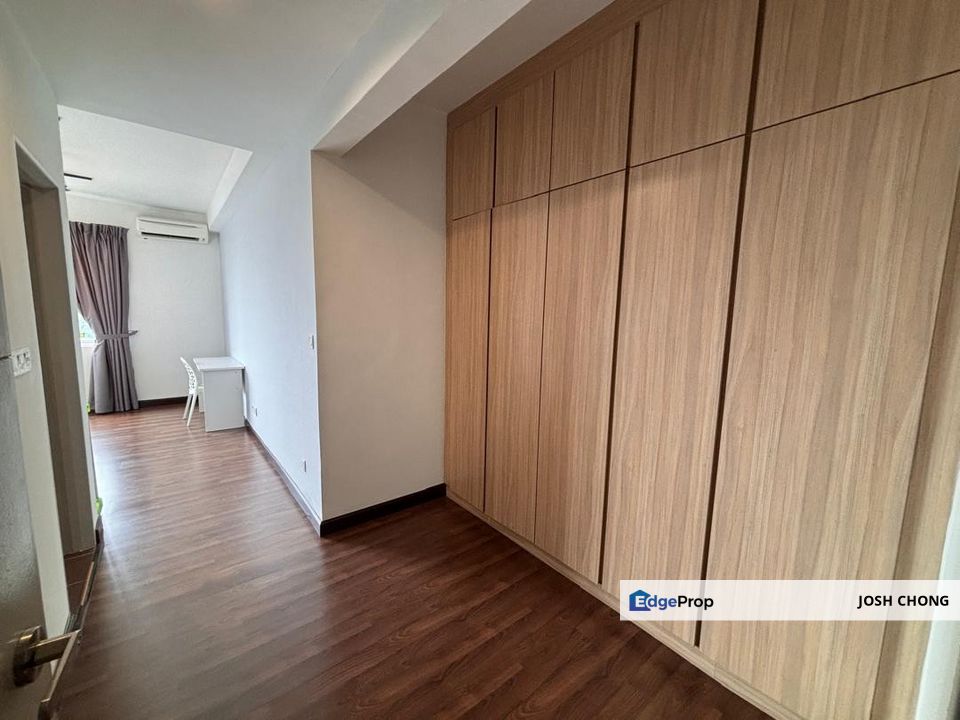 Beautiful Home High Floor With Great View Fully Furnished Well Kept Unit, Selangor, Saujana 