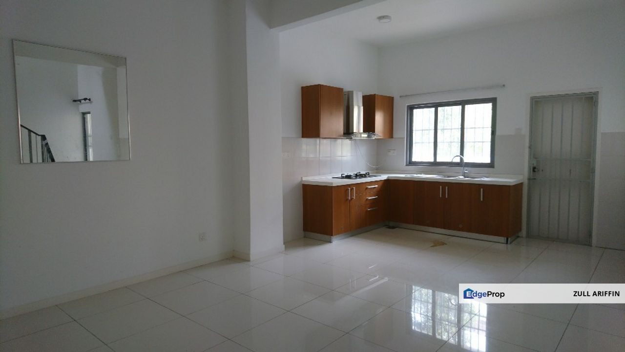 HALAMANDA GOMBAK Gated & Guarded House Near UIA, Selangor, Gombak