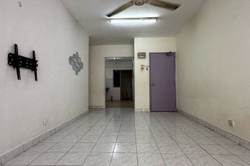 Idaman Sutera Condominium