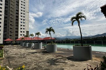 Idaman Sutera Condominium