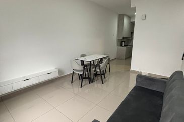 D'VINE RESIDENCES @ Damansara Perdana New Condo Fully Furnished