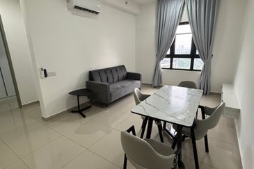 D'VINE RESIDENCES @ Damansara Perdana New Condo Fully Furnished