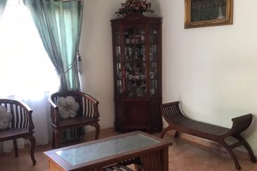 Banglo Setingkat Dekat Drawbridge Kuala Terengganu