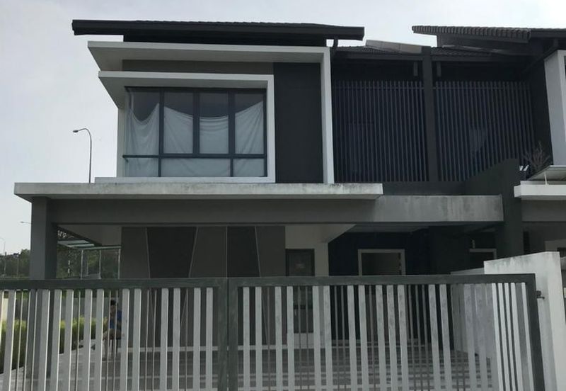 Hemingway Residence @ Bandar Seri Coalfields