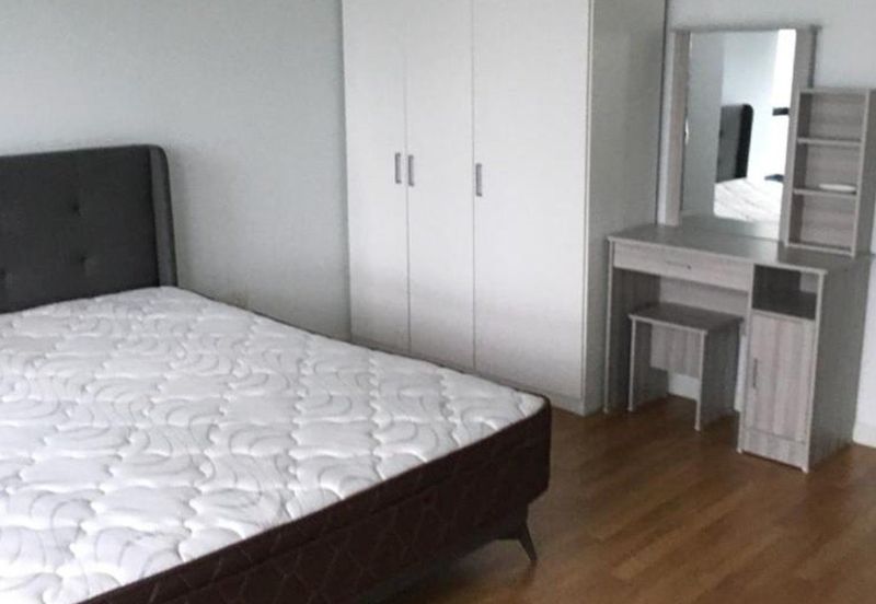 LaCosta, Sunway South Quay