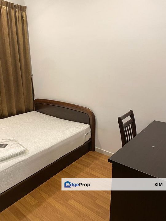 Nice lake view condo for let, Selangor, Bandar Sunway