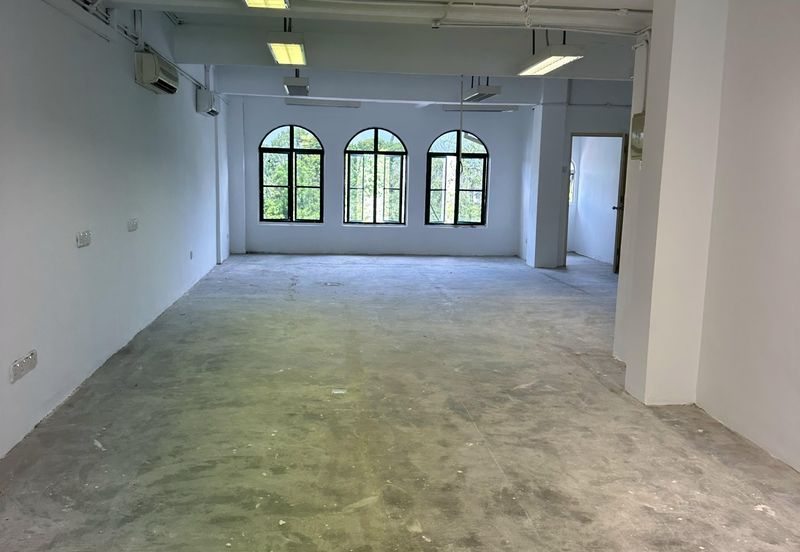 Taipan Business Centre, USJ 10