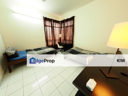 Spacious condo for Sale, Selangor, Bandar Sunway