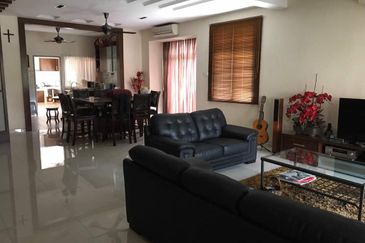 Canal Gardens, Kota Kemuning