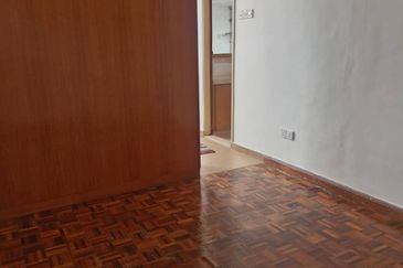 Subang Perdana Goodyear Court 10