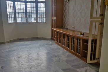 Subang Perdana Goodyear Court 10