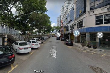 Jalan Kenari, Bandar Puchong Jaya