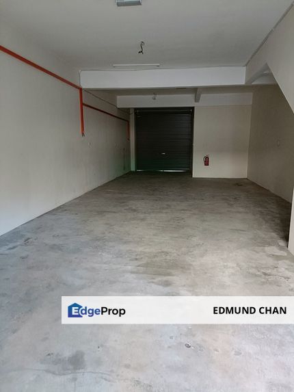 Saujana Puchong shop, facing new condo, 2 storey, Selangor, Puchong