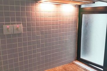 10 Semantan Suites (Sematan Avenue)