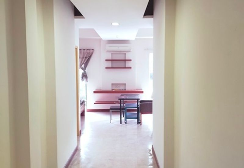 10 Semantan Suites (Sematan Avenue)