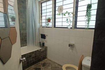 Bukit Gasing, Seksyen 5