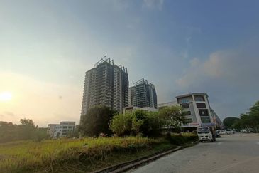 Puchong Utama, Meranti Jaya, Bukit Puchong  Commercial land 