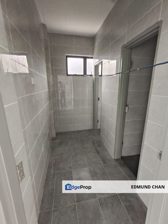 Taman Perindustrian Air Hitam detached factory, 40' height 4 ton floor, Selangor, Klang