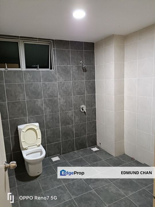 Super Link endlot 3 storey link house, extra long 113', Selangor, Puchong