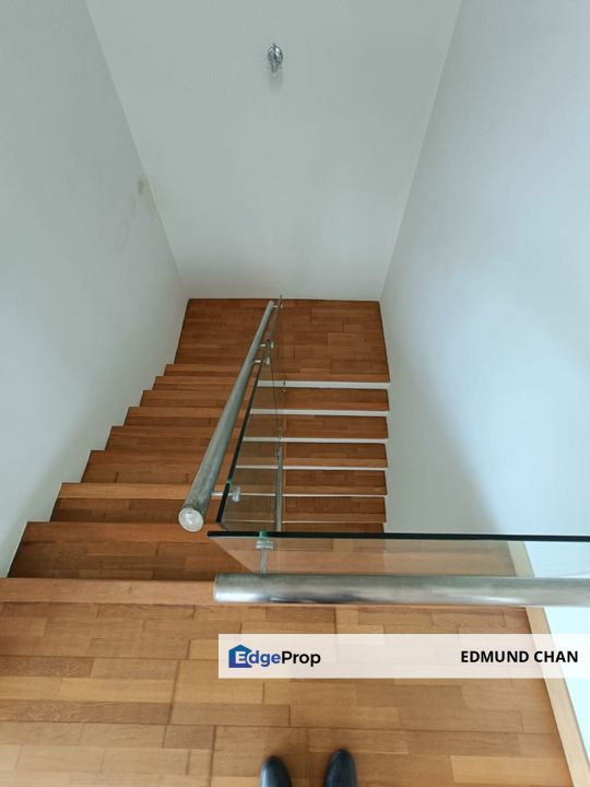 D'island Residence 3 storey Semi D partly furnish with lift , Selangor, Puchong