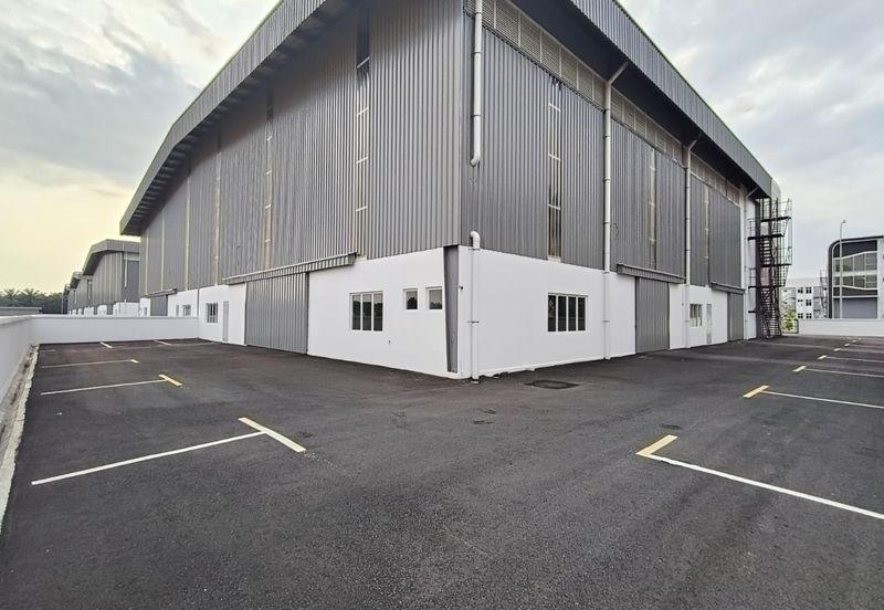 Suria Industrial Park (SIP)