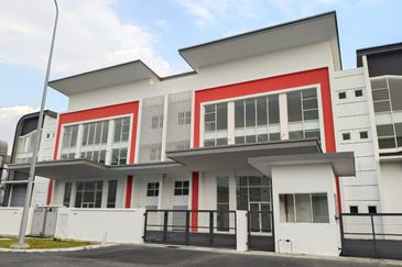 Suria Industrial Park (SIP)