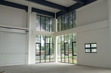 i32 Puchong Industrial Park