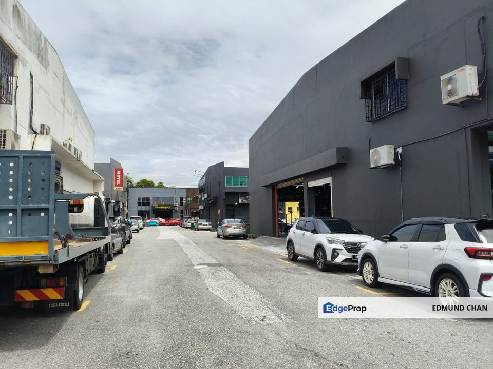 Bandar Sunway 2 sty Adjoining link factory for sales, Selangor, Petaling Jaya