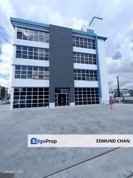 Perdana Industrial Park, Puchong 4 sty detached factory with cargo lift, Selangor, Puchong