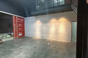 Taman Perindustrian Subang USJ 1