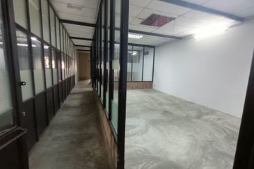 Taman Perindustrian Subang USJ 1