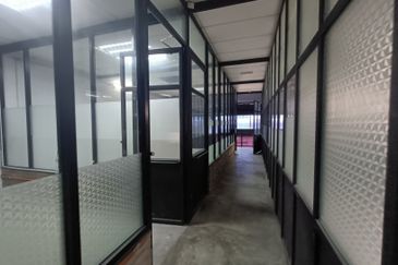 Taman Perindustrian Subang USJ 1