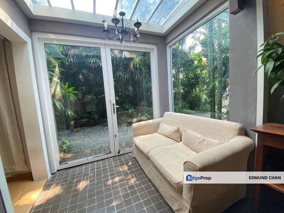 Taman Wawasan Pusat Bandar Puchong corner link house, renovated and extended , Selangor, Puchong