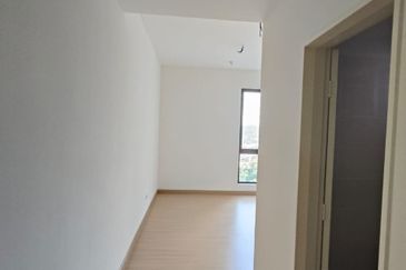 Brezza One Residency @ Brezza Hill