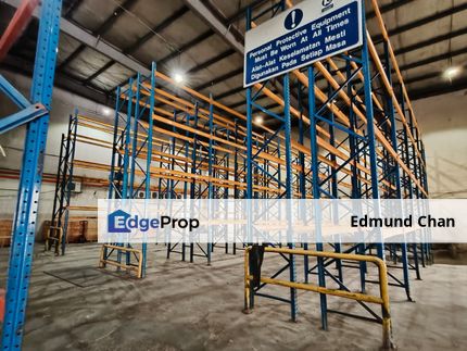 Glenmarie Industrial Park warehouse with racking system, Selangor, Shah Alam