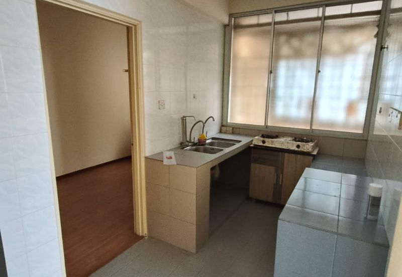 Pusat Bandar Puchong Shop Apartment