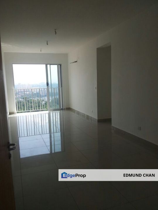 The Sanderson condo, partly furnish, facing green, Selangor, Seri Kembangan