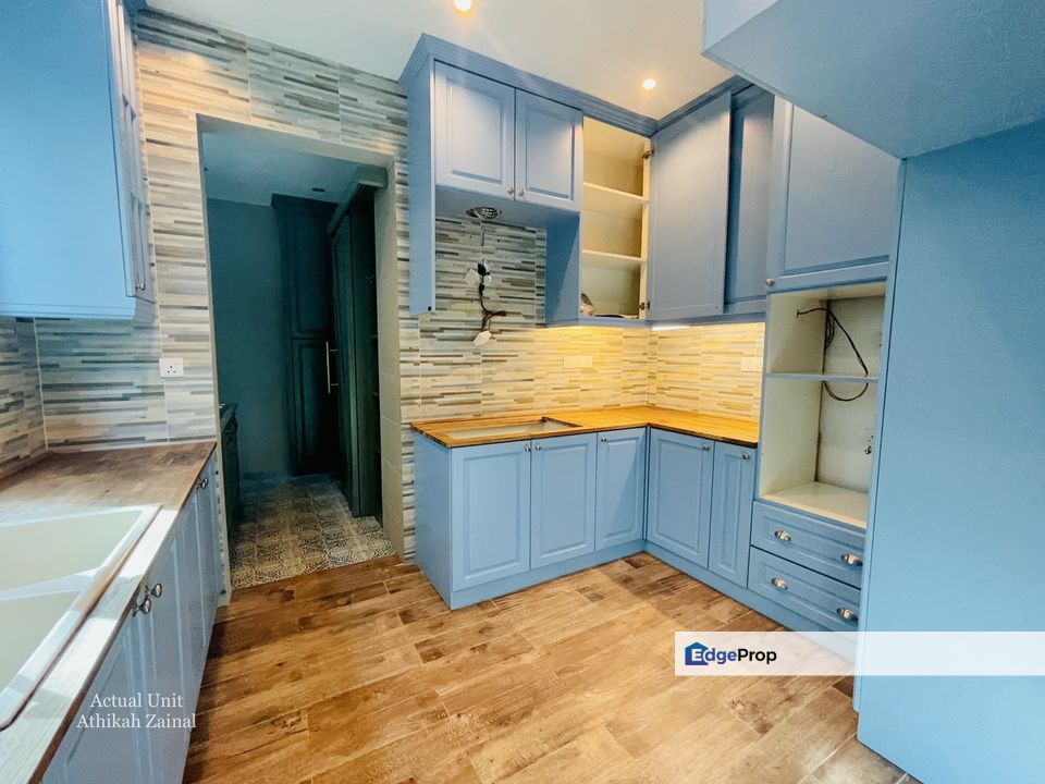 RIVERVIEW KEMENSAH, TAMAN MELAWATI, AMPANG | 2.5 STOREY SEMID, FULLY RENO FACING THE RIVER FOR SALE, Kuala Lumpur, Taman Melawati