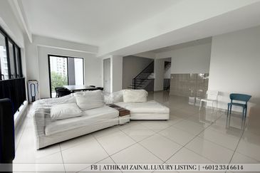 East 57 (Residensi Laman Timur)