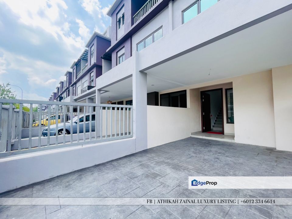 The Strata Bangi | Corner Unit Upper Townhouse With Great View, Selangor, Bangi