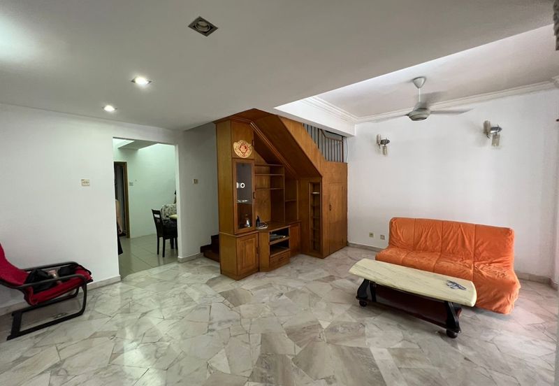 Bandar Sunway PJS 10 double storey house fully extended renovated move in condition 